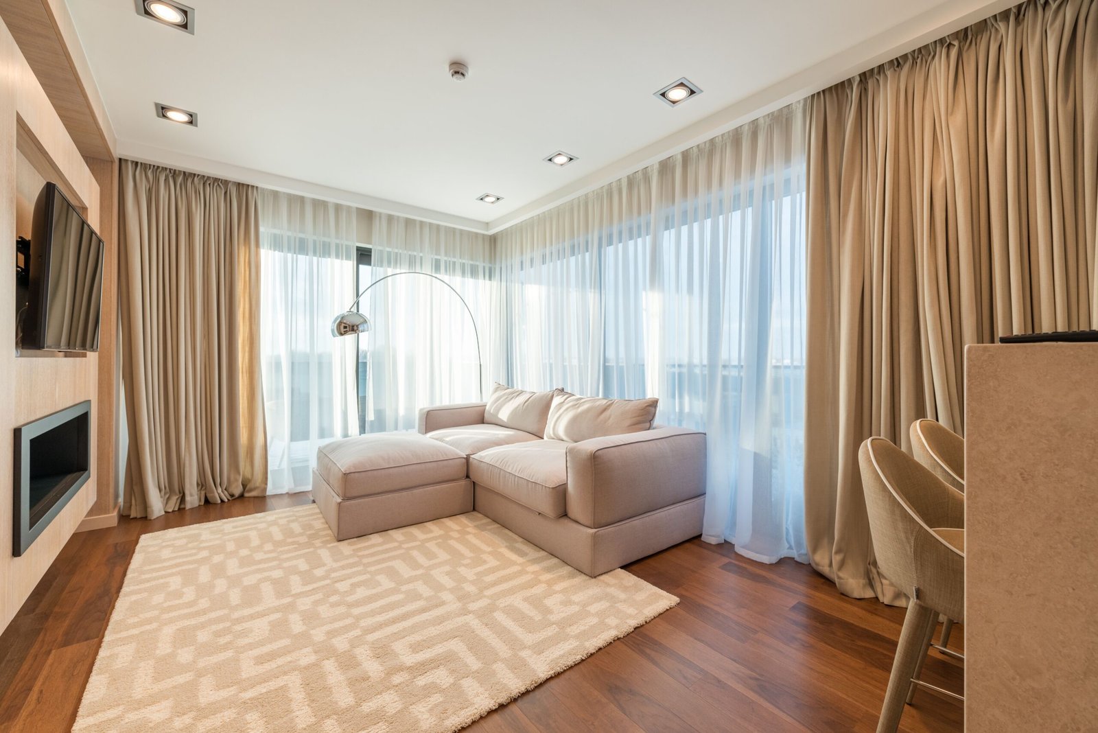 On-Site Curtain Replacement Service (Two Sets)